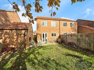 Photo 10- click for photo gallery